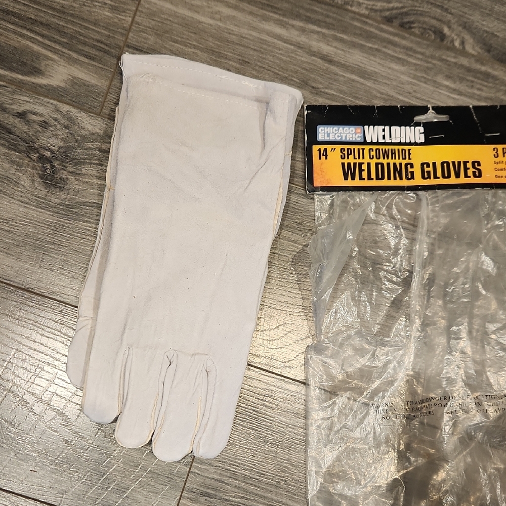 NWT Chicago Electric 14" Welding Gloves Split Grain Cowhide Flannel Lining OSFA